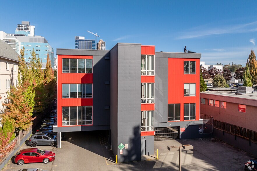 More Photos Of 13710 94A Ave, Surrey Medical For Lease