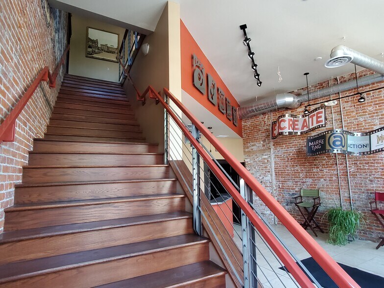More Photos Of 210 Main St, Lewiston Loft Creative Space For Sale