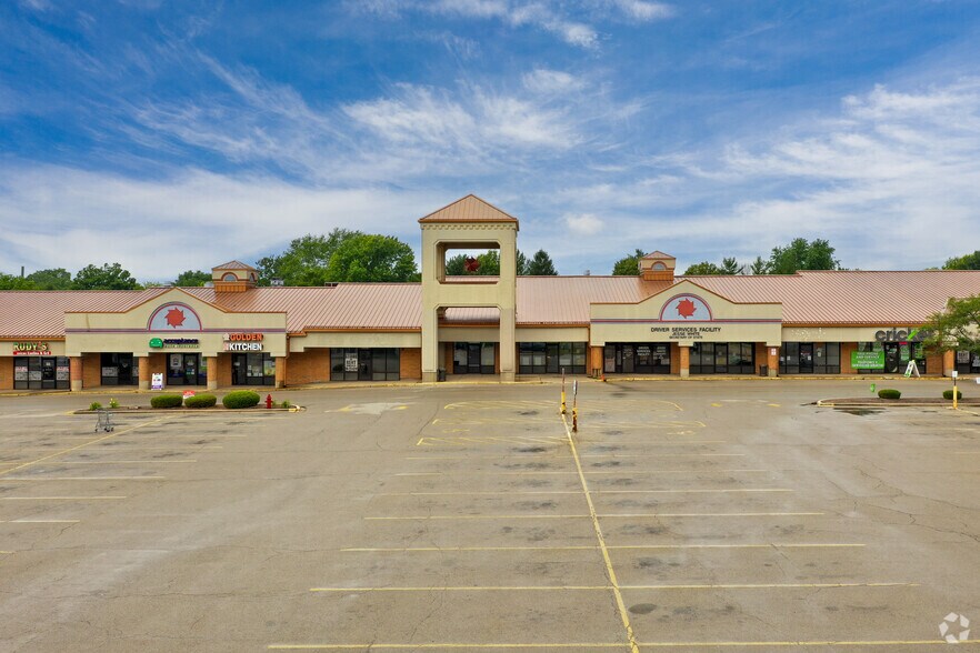 More Photos Of 3311-3316 N Sterling Ave, Peoria Unknown For Lease