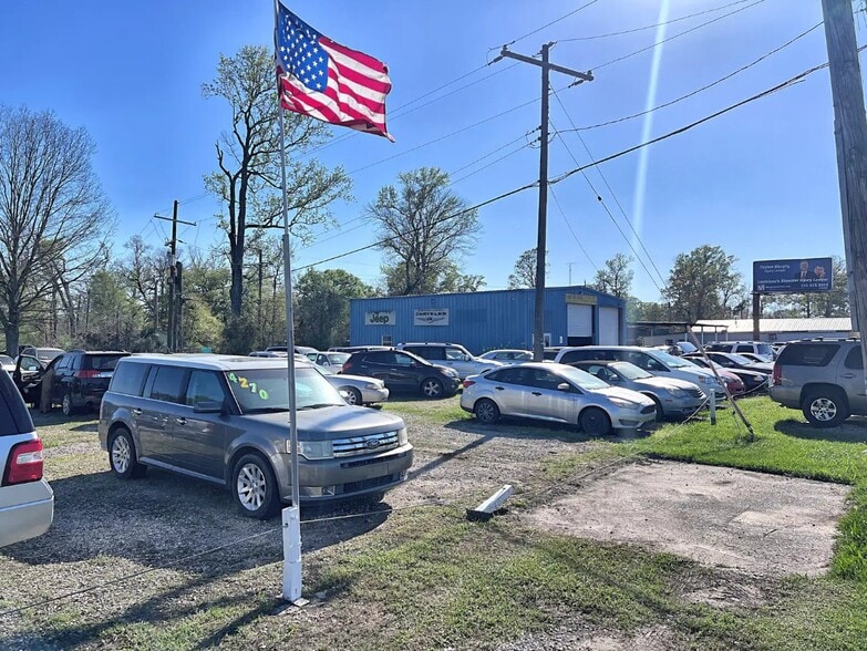 Primary Photo Of 15840 Florida Blvd, Baton Rouge Land For Sale