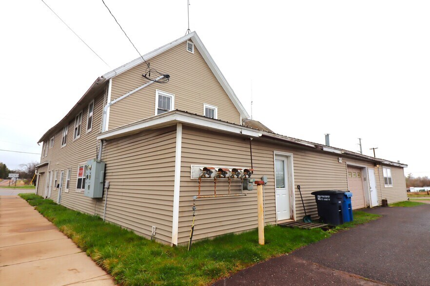 More Photos Of 522 Sanborn Ave, Ashland Storefront Retail Residential For Sale