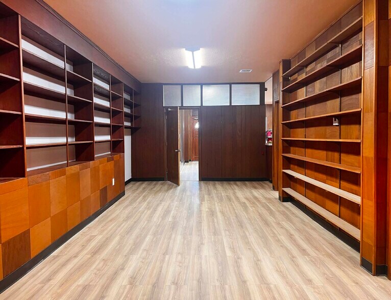 More Photos Of 4655-4657 Mission St, San Francisco Office For Sale