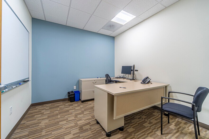 More Photos Of 2755 Pence Loop SE, Salem Medical For Sale