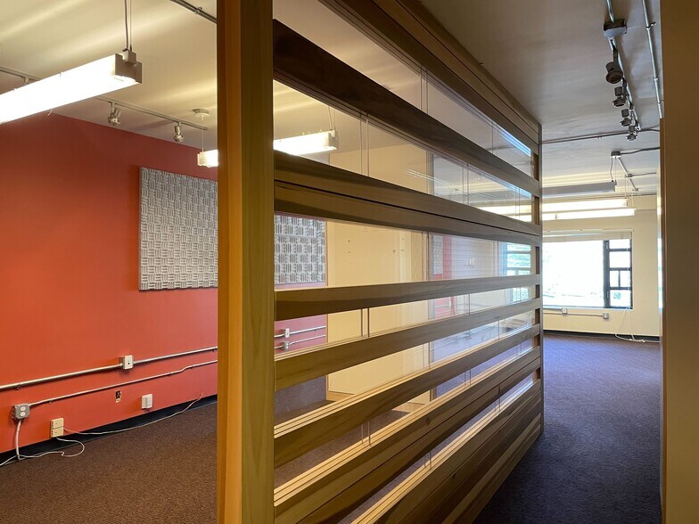 More Photos Of 1408 N Fillmore St, Arlington Office For Lease