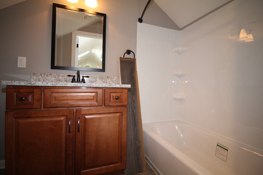 More Photos Of 430 Adams St, Paducah Apartments For Sale