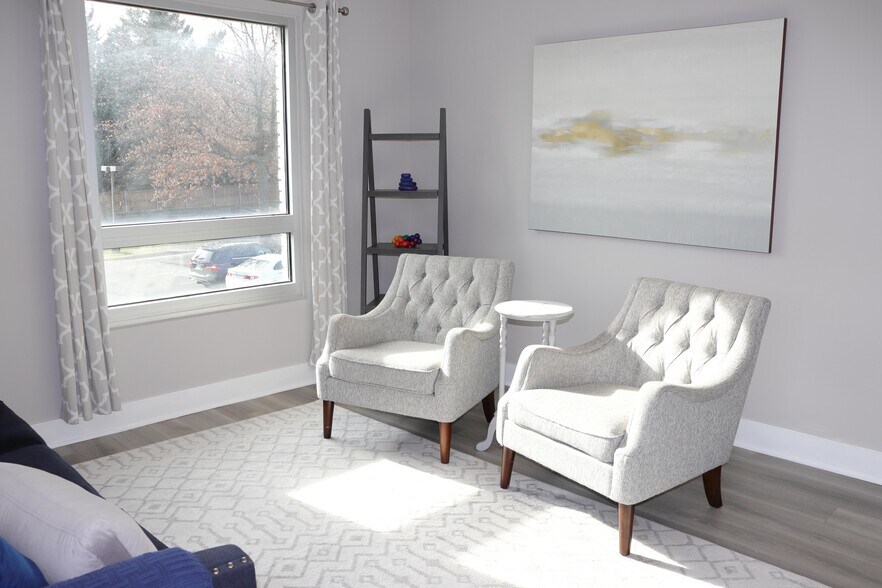 More Photos Of 3930 Walnut St, Fairfax Medical For Sale