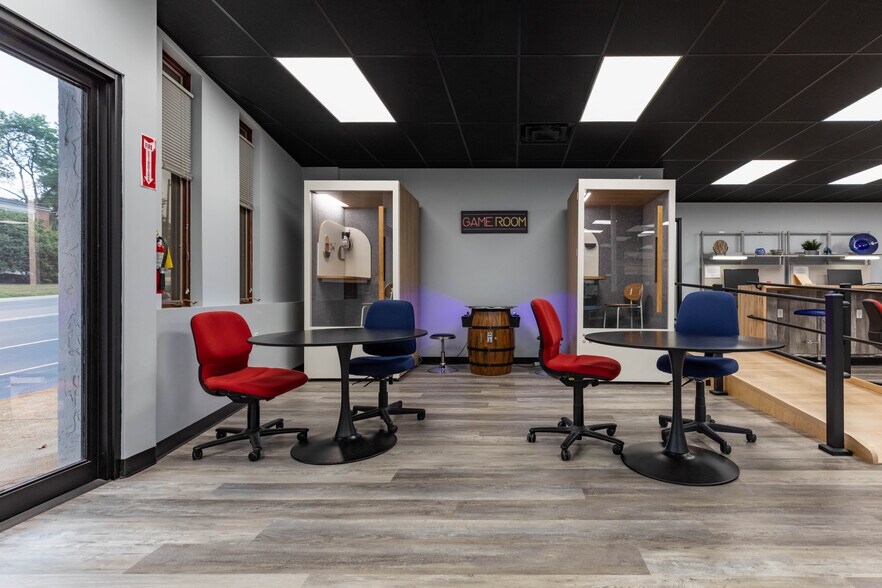 More Photos Of 7501-7509 Murdoch Ave, Saint Louis Coworking Space