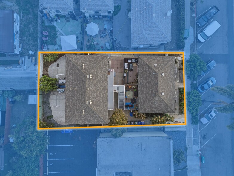 More Photos Of 215-221 20th St, San Diego Apartments For Sale