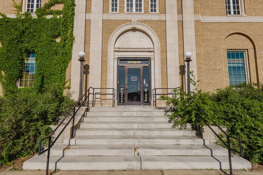 More Photos Of 920 Millington St, Winfield Storefront Retail Office For Sale