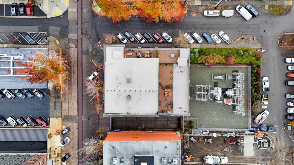 More Photos Of 1224 Harris St, Bellingham Apartments For Sale
