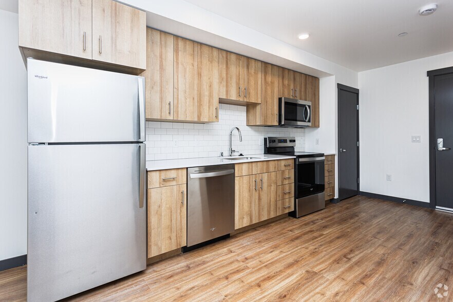 More Photos Of 1505 SW 107th St, Seattle Apartments For Lease