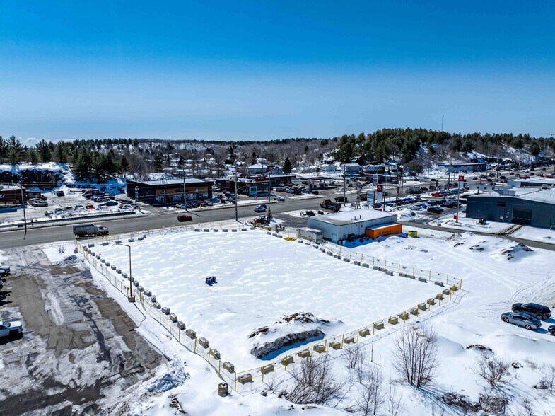 More Photos Of 1050 Kingsway, Sudbury Land For Sale
