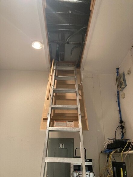 More Photos Of 4749 Bennett Dr, Livermore Research And Development For Sale