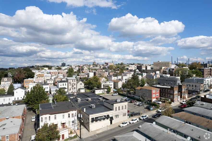 More Photos Of 1310 5th St, North Bergen Medical For Lease