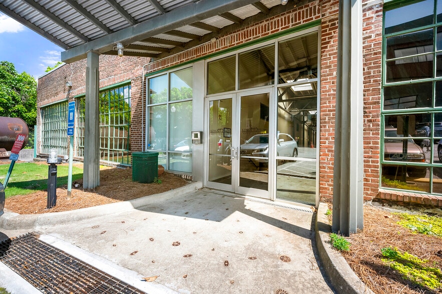 More Photos Of 949 W Marietta St NW, Atlanta Office For Sale