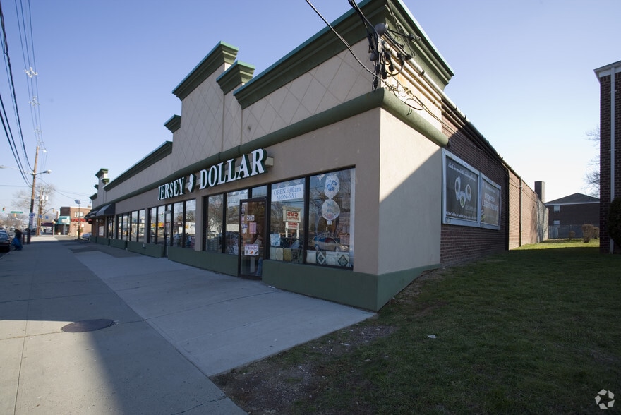 More Photos Of 576-584 Ridge Rd, North Arlington Unknown For Lease