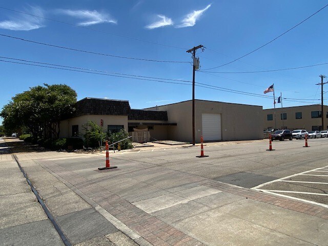 More Photos Of 300 S 4th St, Waco Office For Lease