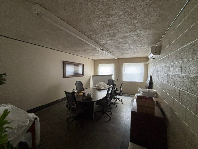 More Photos Of 722 Waggoner Ave, Evansville Religious Facility For Sale