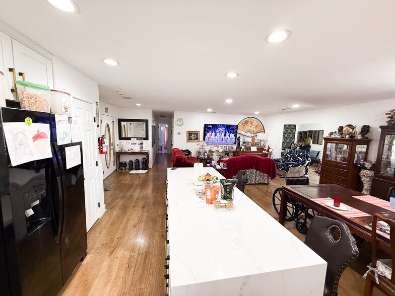More Photos Of 819 N Rose St, Escondido Assisted Living For Sale