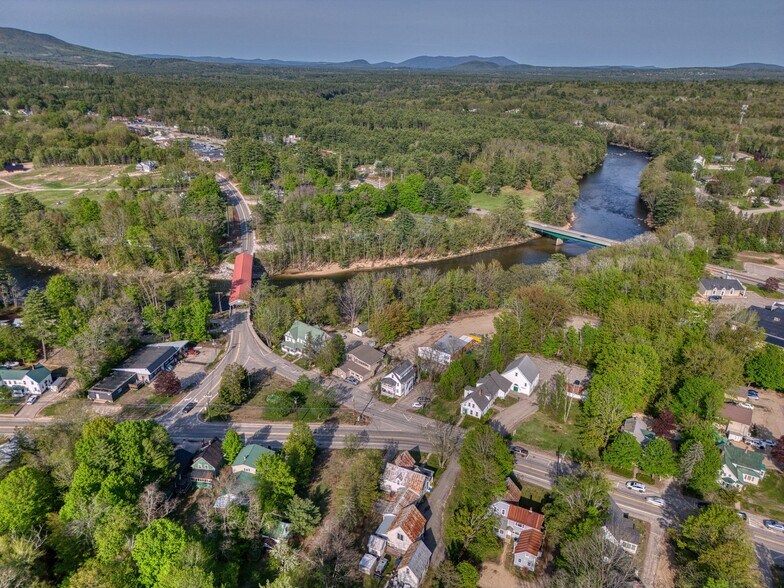 More Photos Of 87 Washington St, Conway Office For Sale
