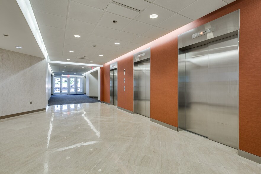 More Photos Of 20251 Century Blvd, Germantown Office For Lease