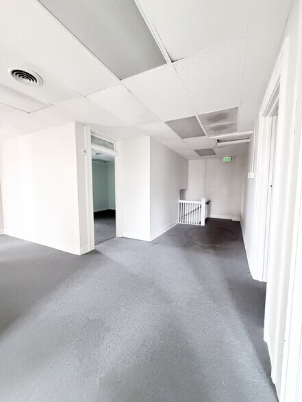 More Photos Of 5501 E Washington St, Indianapolis Storefront Retail Office For Sale