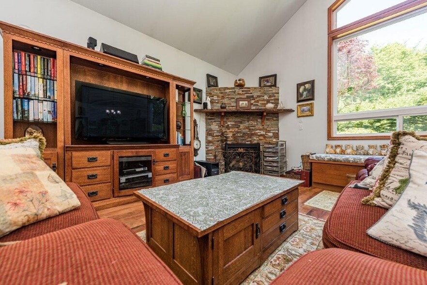 More Photos Of 397 Monterra Dr, Port Angeles Hospitality For Sale