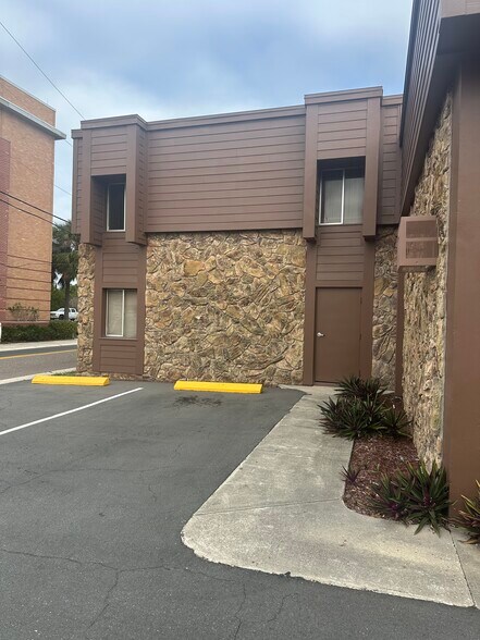 More Photos Of 1152 Court St, Clearwater Freestanding For Sale