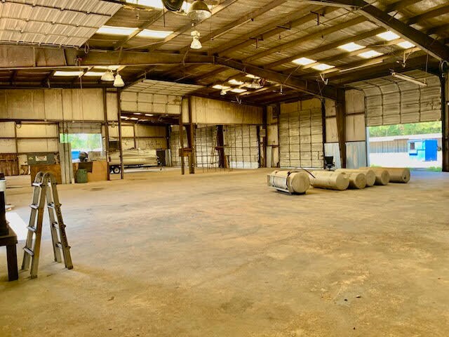 More Photos Of 5622 Farm to Market 2087 rd, Longview Truck Terminal For Lease