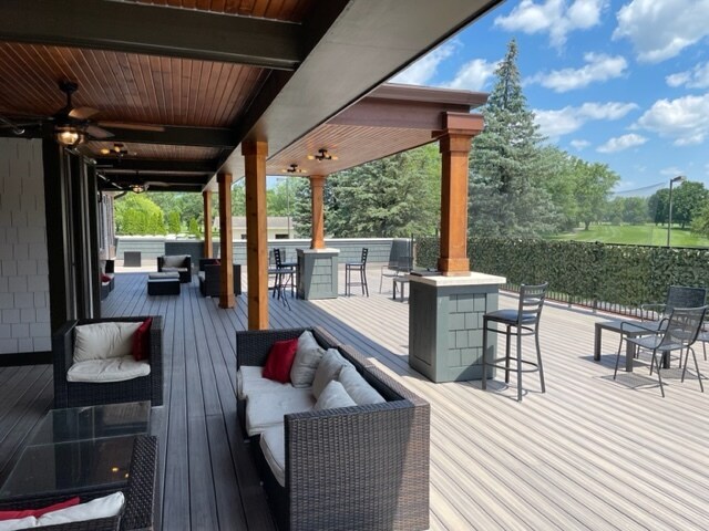 More Photos Of 35780 5 Mile Rd, Livonia Restaurant For Sale