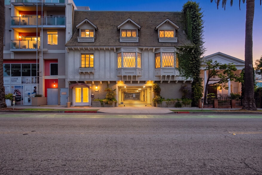 Primary Photo Of 1325 7th St, Santa Monica Office For Sale