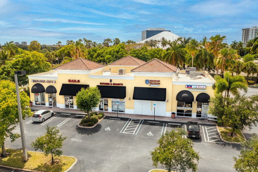 More Photos Of 1558 Palm Beach Lakes Blvd, West Palm Beach Freestanding For Lease
