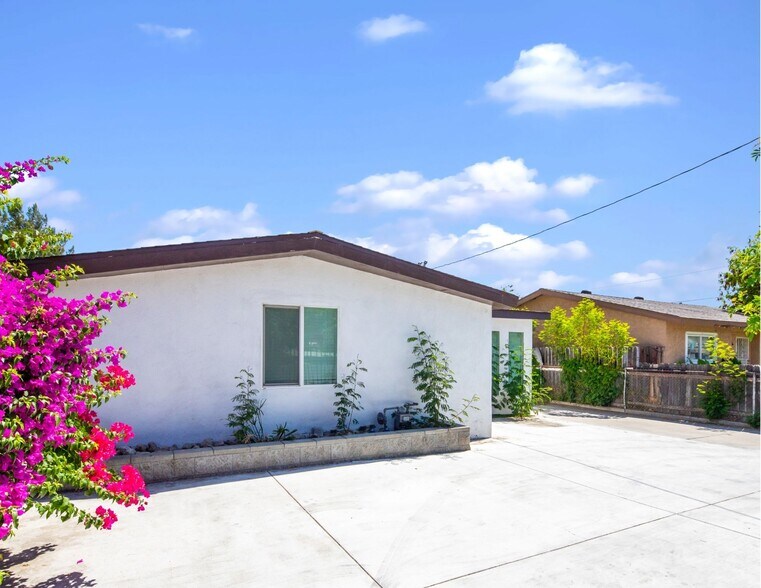 More Photos Of 8247 9th St, Rancho Cucamonga Apartments For Sale