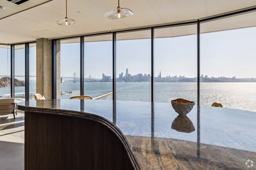 More Photos Of 39 Bruton St, San Francisco Apartments For Lease