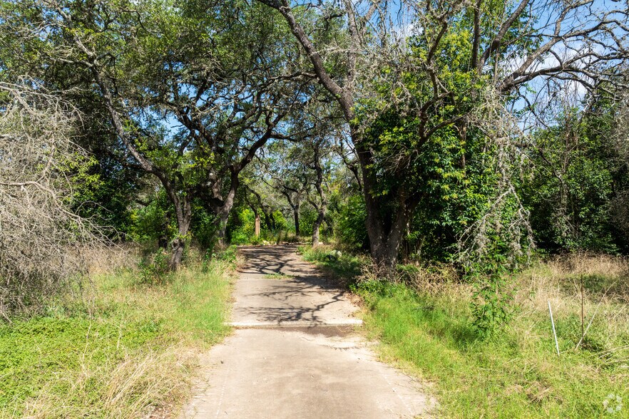 More Photos Of 7306 Albert Rd, Austin Land For Sale