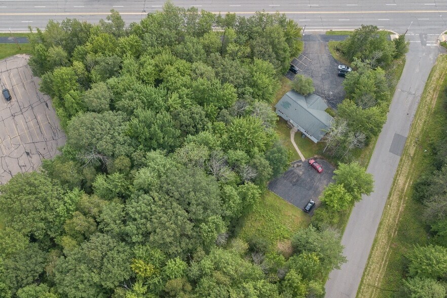 More Photos Of 226126 Hummingbird Rd, Wausau Medical For Sale