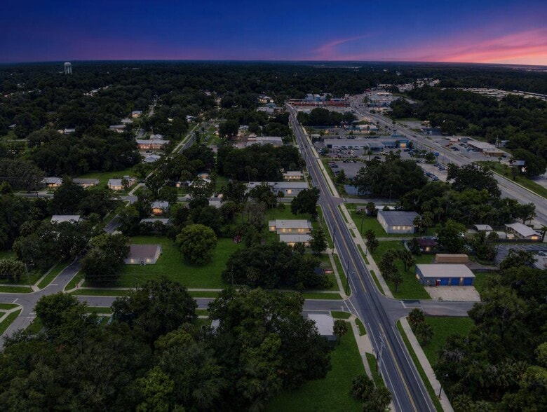 More Photos Of 1321 St Johns Ave, Palatka Service For Sale