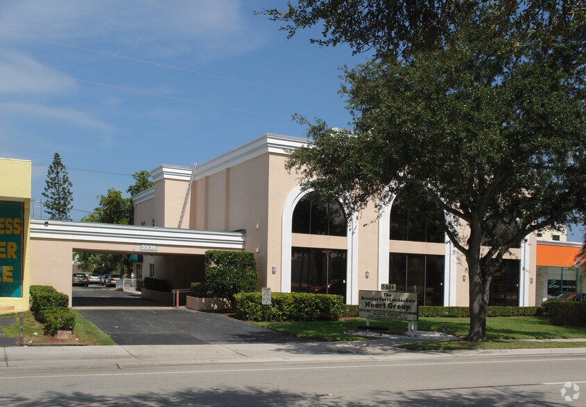 Primary Photo Of 3536 N Federal Hwy, Fort Lauderdale Medical For Lease