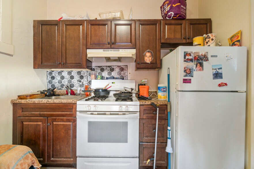 More Photos Of 3941 Lowndes Ave, Baltimore Multifamily For Sale