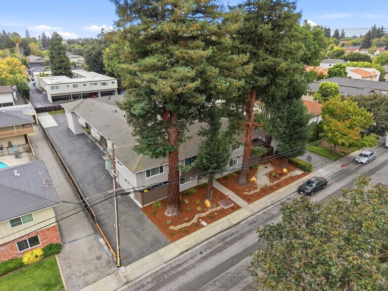 More Photos Of 239 Easy St, Mountain View Apartments For Sale
