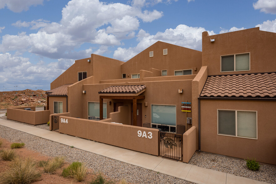 Primary Photo Of Desert Willow 9-A3 cir, Moab Specialty For Sale