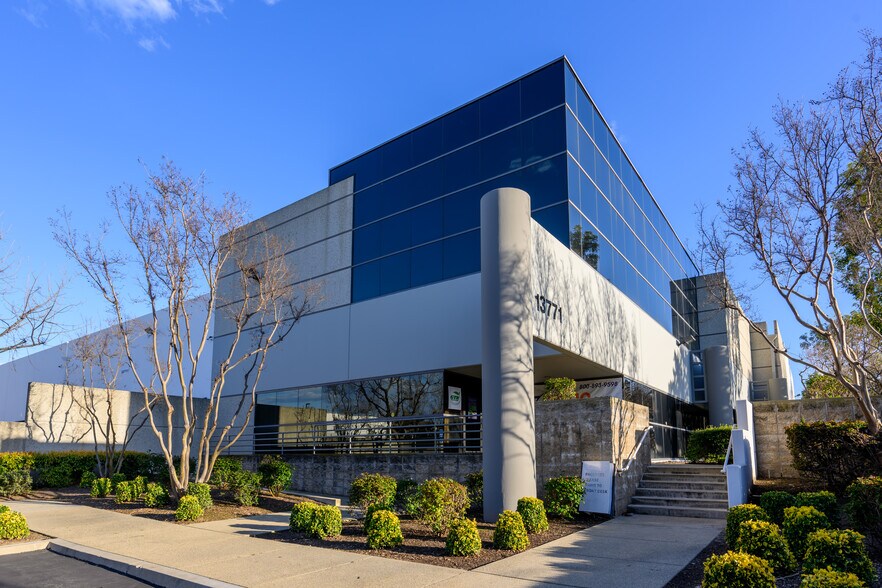 More Photos Of 13771-13825 Norton Ave, Chino Truck Terminal For Lease