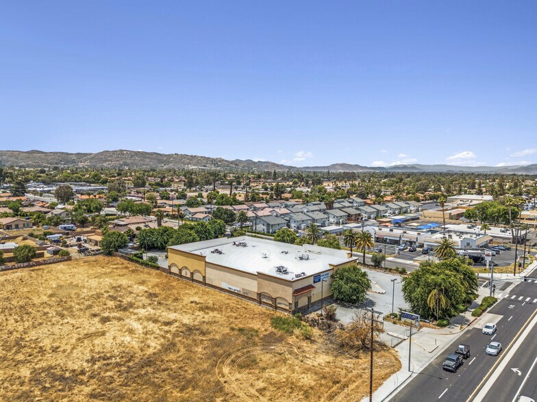 More Photos Of 42021 E Florida St, Hemet Drugstore For Sale