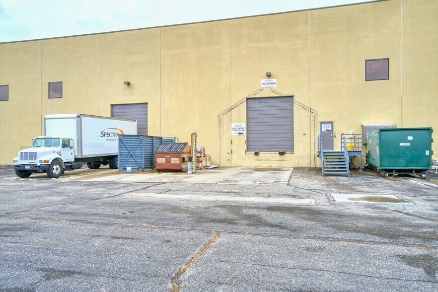 More Photos Of 6101 Lookout Rd, Boulder Light Manufacturing For Sale