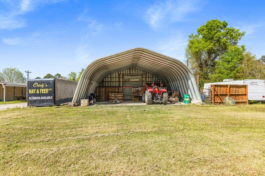 More Photos Of 22380 Highway 105, Cleveland Light Distribution For Sale