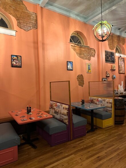 More Photos Of 819 West Ave, Lenoir Restaurant For Sale
