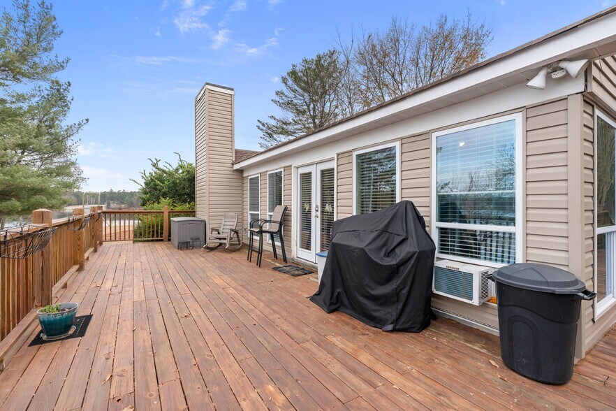 More Photos Of 6692 Valwood Rd, Conover Specialty For Sale