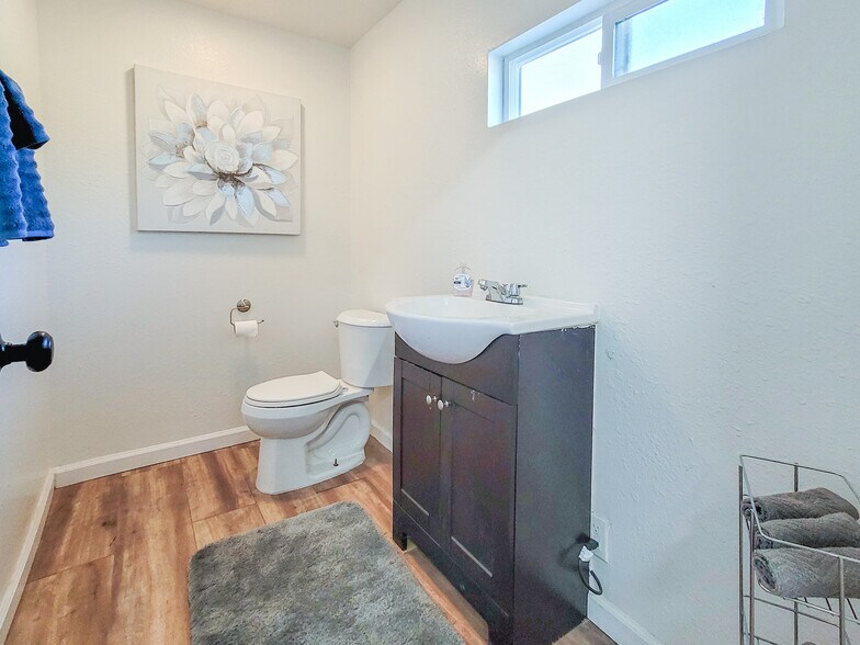 More Photos Of 6937 Perris Hill Park Rd, San Bernardino Industrial For Sale