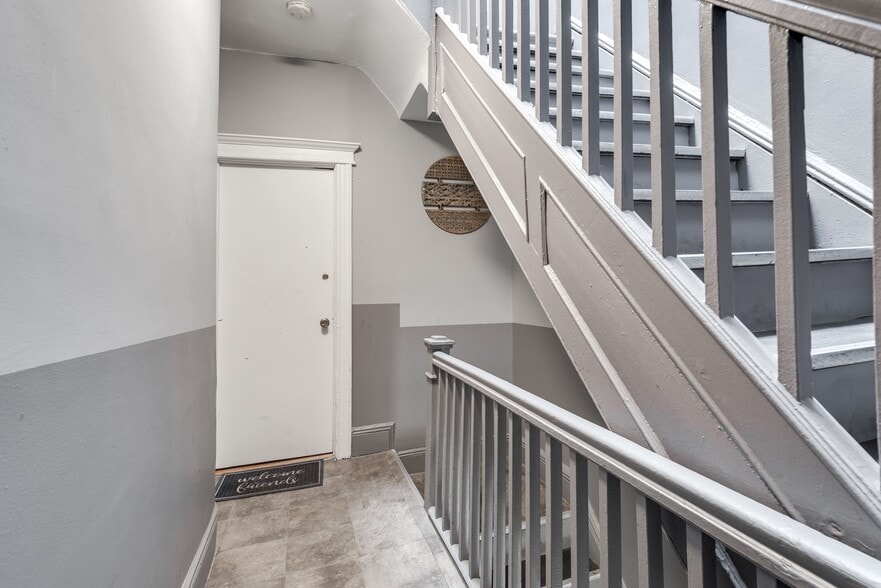 More Photos Of 3017 30th Ave, Astoria Apartments For Sale