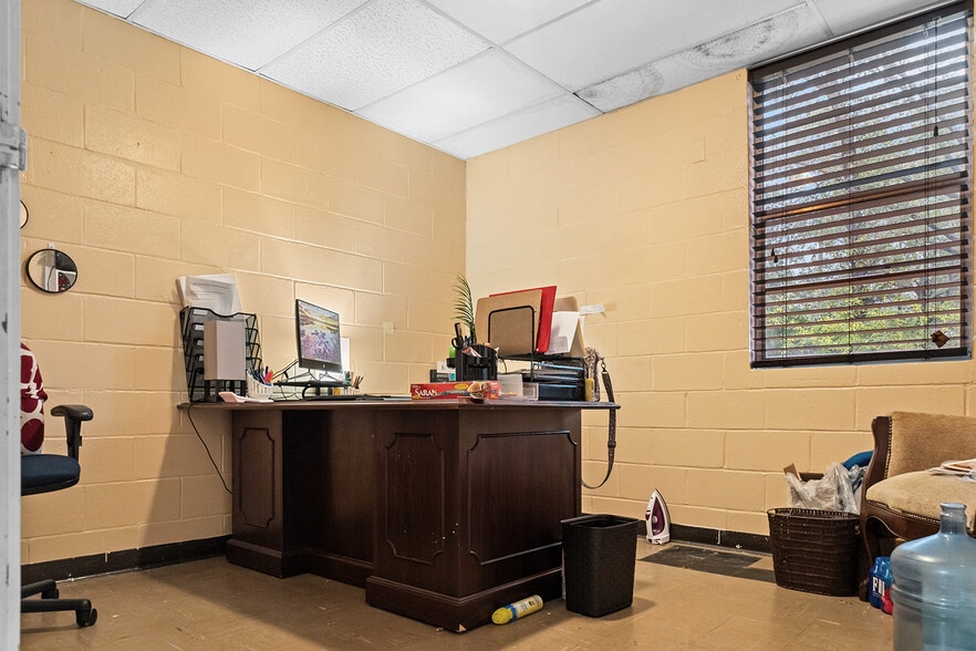 More Photos Of 6001 Buena Vista Rd, Columbus Religious Facility For Sale